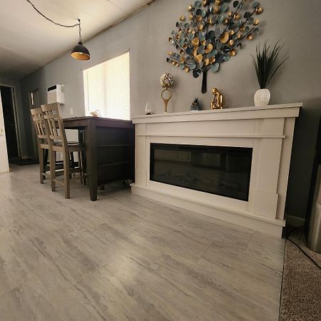 1 Bdrm Grand Canyon Bridge Rental Dolan Springs Bagian luar foto